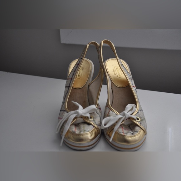 Coach platform - Picture 2 of 12